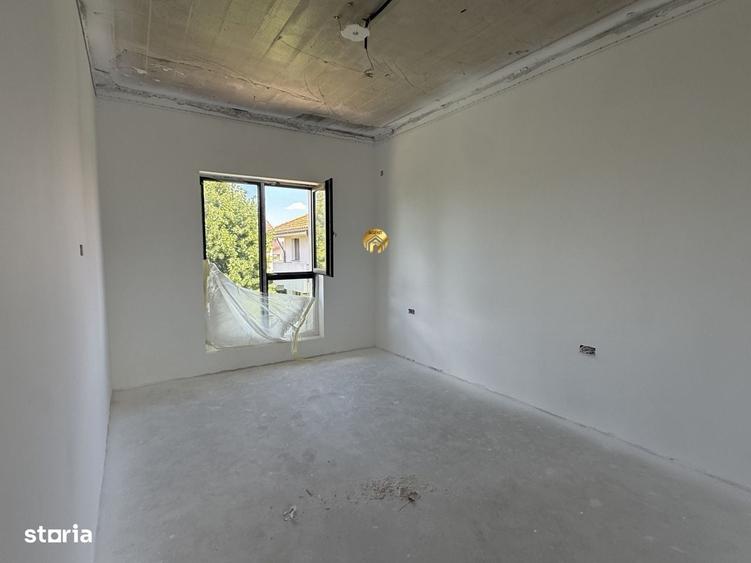 Casa premium de vanzare in Bragadiru zona centrala (Dantelei) - 1