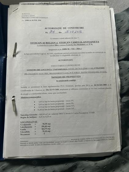 Teren de 675 mp, în Domnești