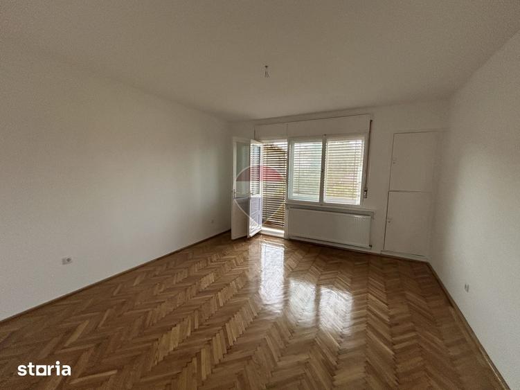 Spațiu comercial, de 135 mp, în Valea Roșie
