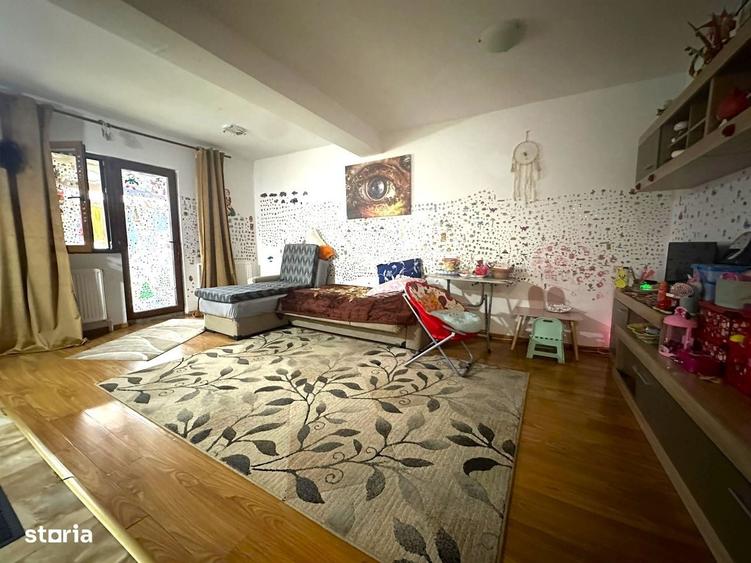 Apartament cu 2 camere decomandat în Miroslava