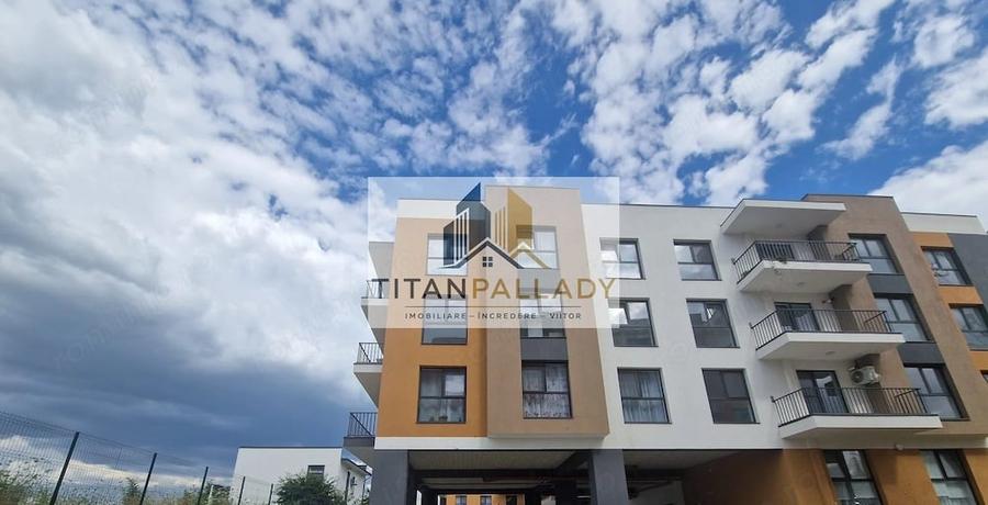Garsonieră decomandată în Titan