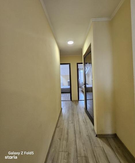 Apartament cu 3 camere în Rogerius