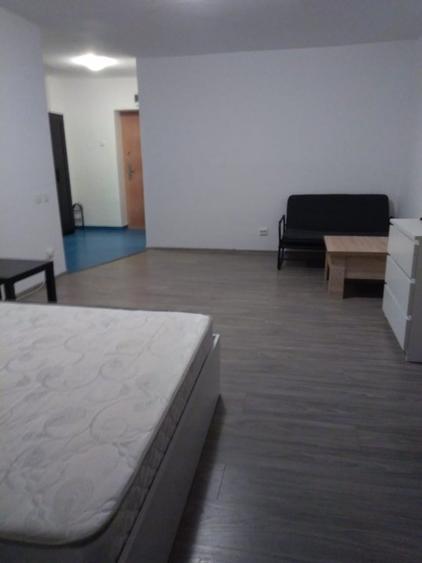 Garsonieră decomandată, mobilată în Nerva Traian
