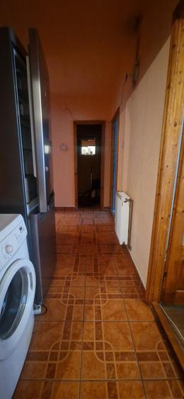 Apartament cu 3 camere decomandat, mobilat în 1 Mai