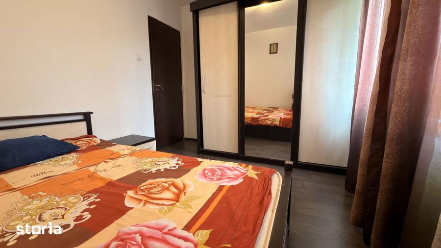 Apartament cu 2 camere semidecomandat, mobilat în Sud
