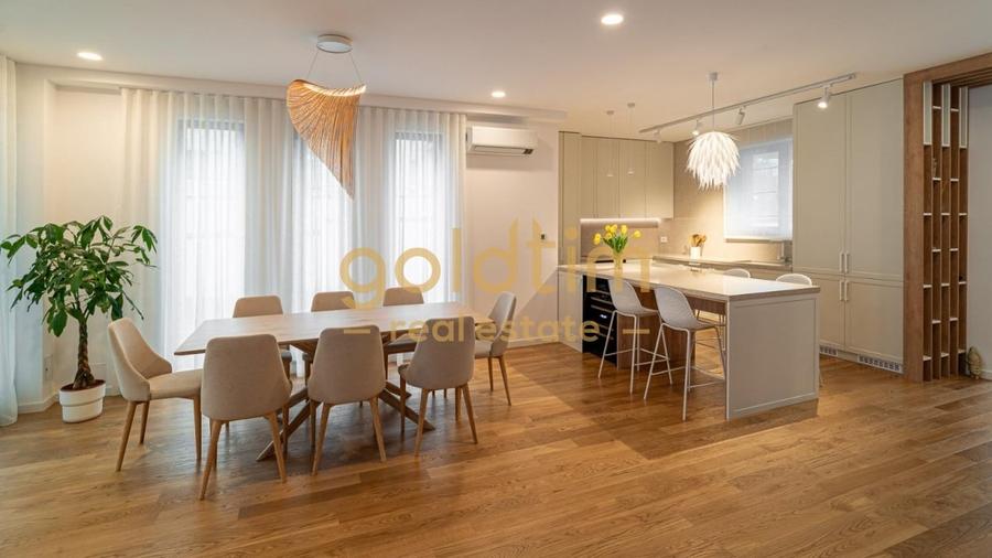 Duplex cu 5 camere cu Piscina în Pipera
