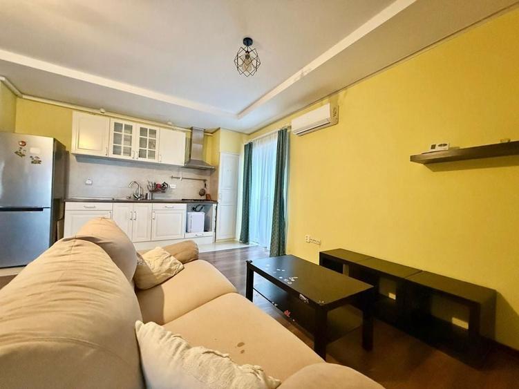 Apartament cu 2 camere semidecomandat în Ștefăneștii de Jos