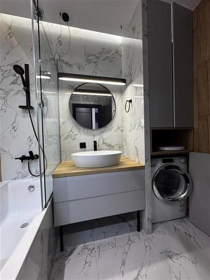 Apartament cu 2 camere semidecomandat, mobilat în Sopor