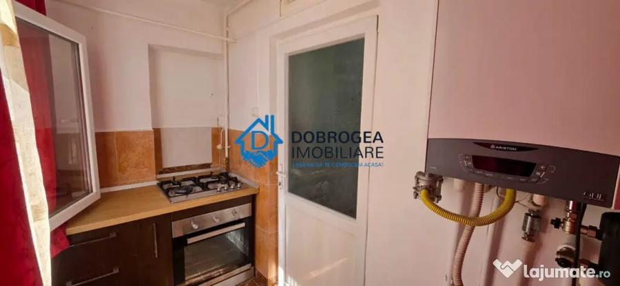 Apartament cu 3 camere decomandat în E3