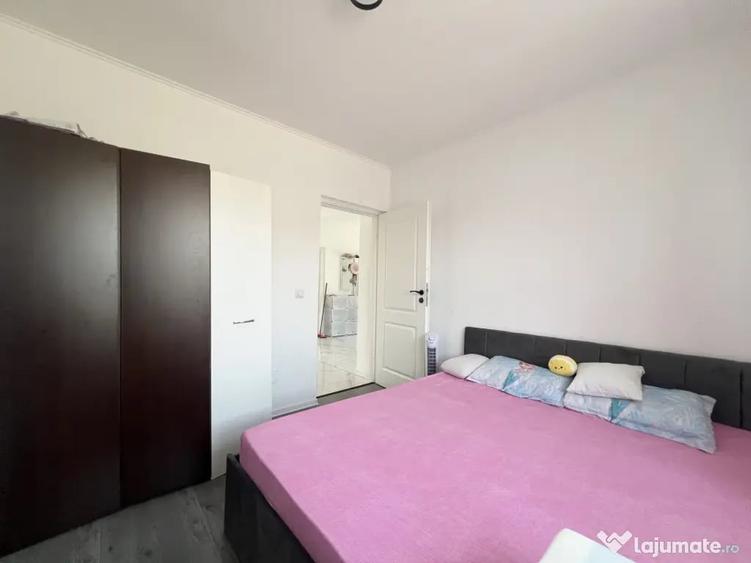 Casă cu 3 camere cu Teren 300 Mp în Sânmihaiu Român
