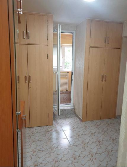 Apartament cu 2 camere decomandat în Colentina