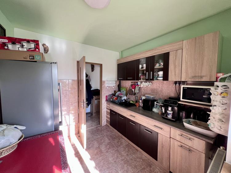 Apartament cu 2 camere decomandat, mobilat în Girocului