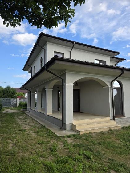 Casă P+1 de vanzare - 10