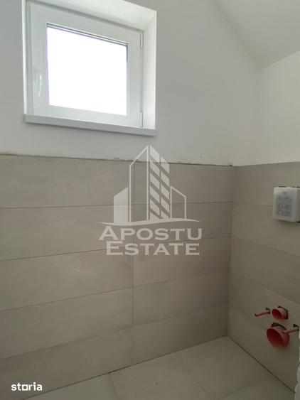 Casă cu 4 camere cu Teren 400 Mp în Săcălaz