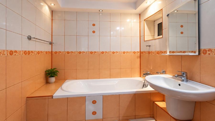 Apartament cu 2 camere semidecomandat în Păcii