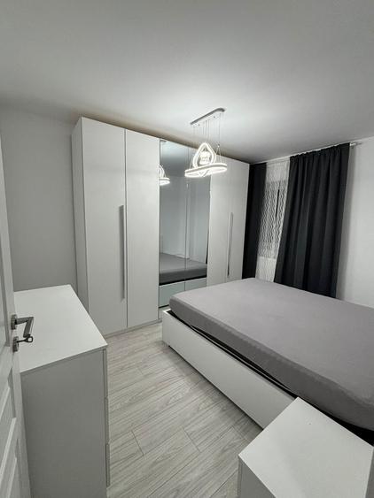 Apartament cu 2 camere semidecomandat în Cug