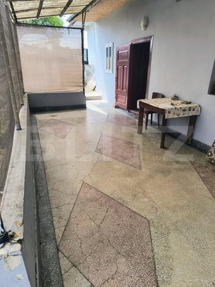 Casă individuală cu 3 camere cu Canalizare în Central