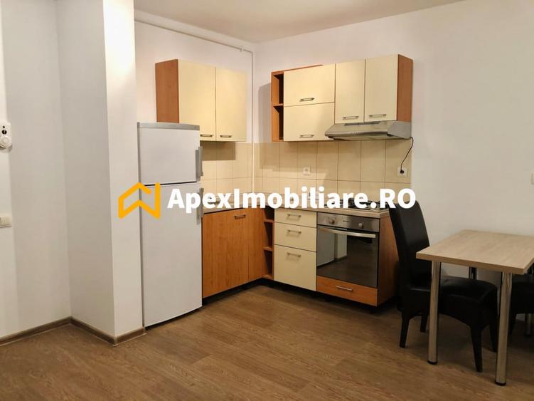 Apartament cu 2 camere semidecomandat în Iancului
