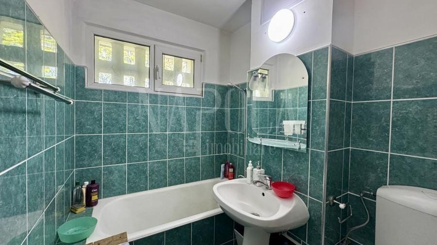 Apartament cu 3 camere semidecomandat în Mănăștur
