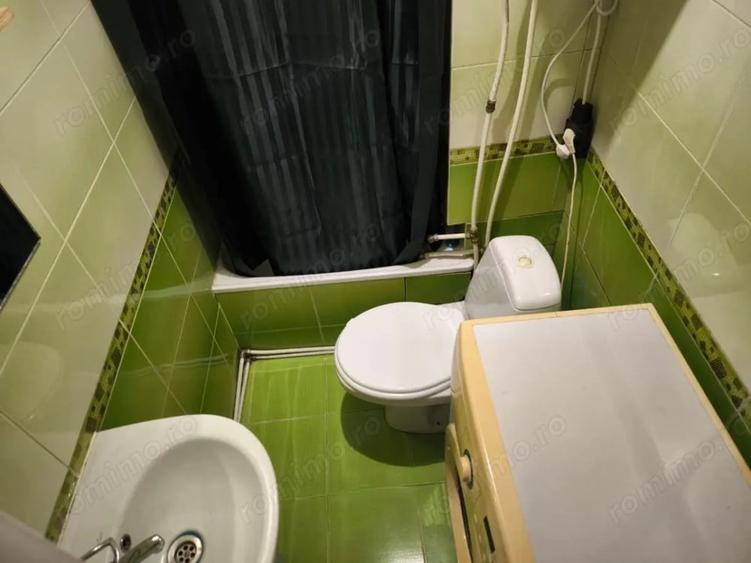 Garsonieră decomandată în Complex Studențesc