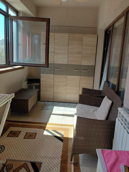 Apartament cu 3 camere în Tomis Nord