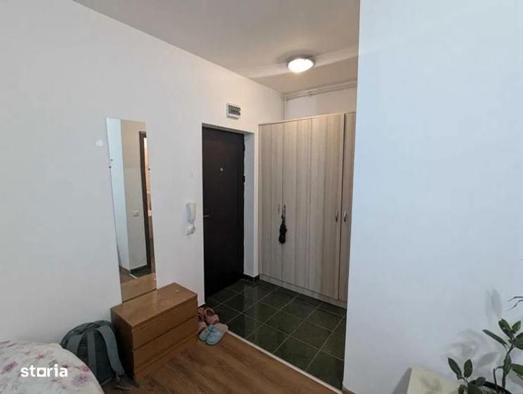Garsonieră decomandată, mobilată în Apărătorii Patriei
