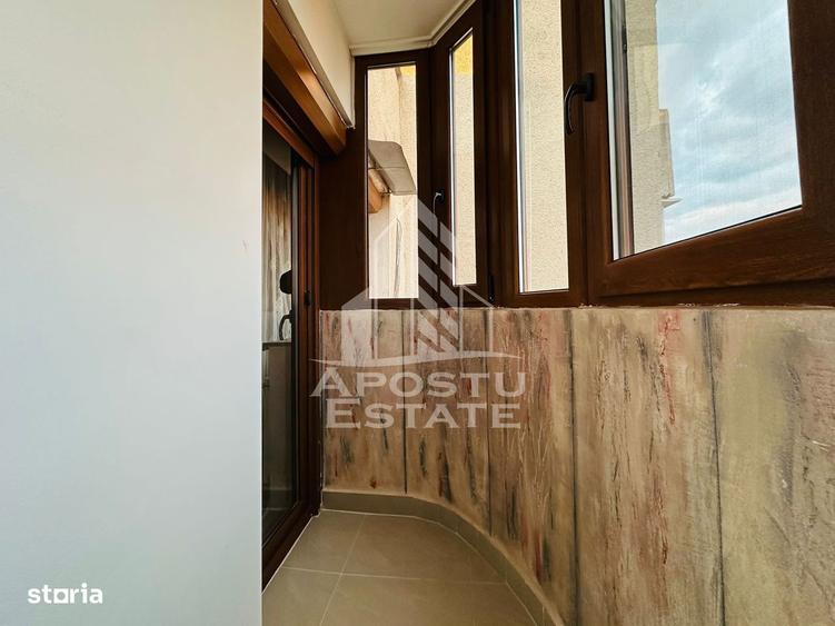 Apartament cu 2 camere, mobilat în Intim