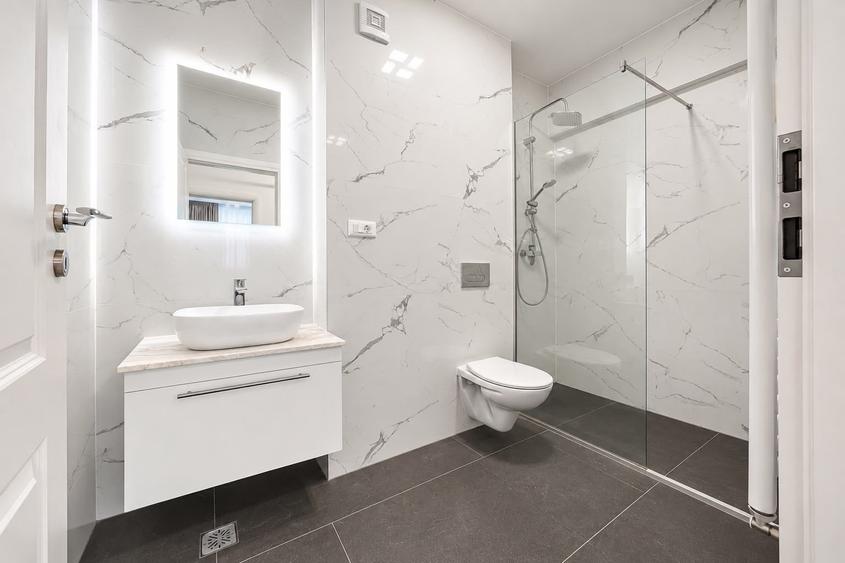 Apartament cu 6 camere, mobilat în 13 Decembrie