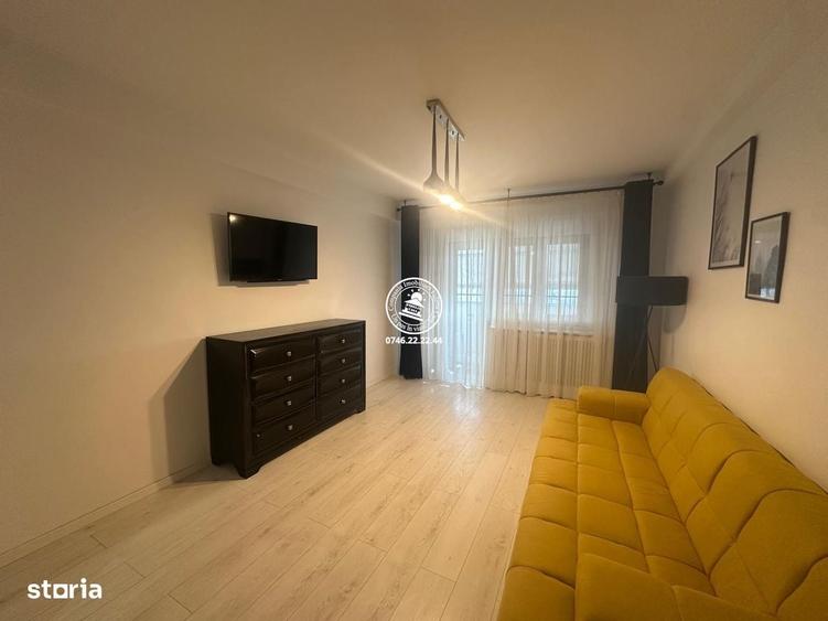 Apartament cu 4 camere decomandat în Copou