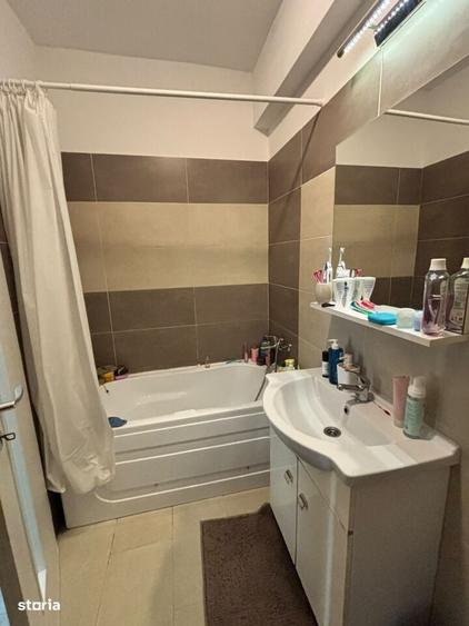 Apartament cu 4 camere în Central