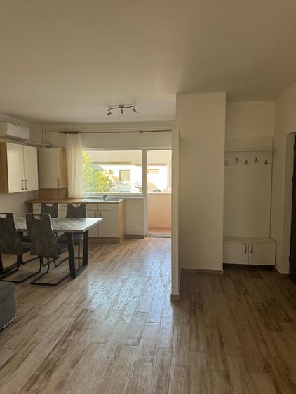 Apartament cu 2 camere în Dumbrăvița
