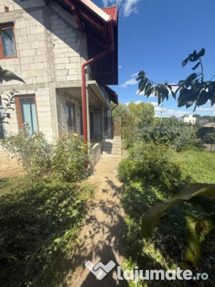 Casa cu etaj, 220 mp utili, 900 mp teren, Salcea, SV - 9