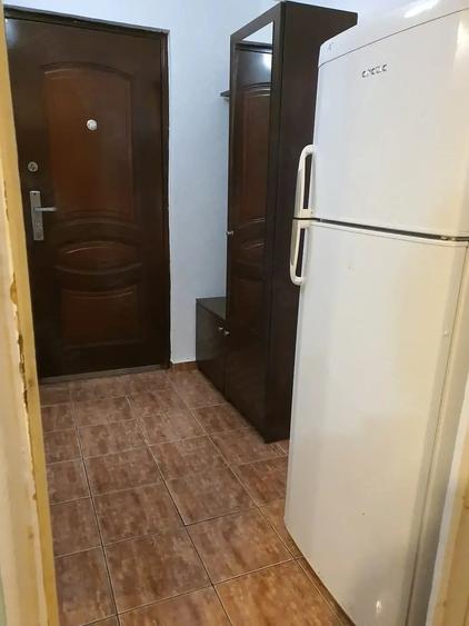 Garsonieră semidecomandată în Torontalului