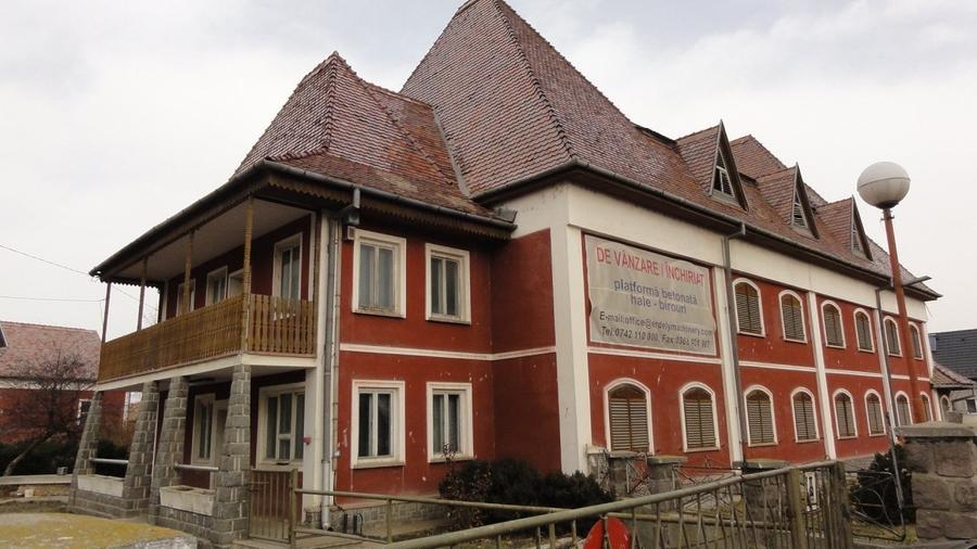 Birou, de 594 mp, în Ozun