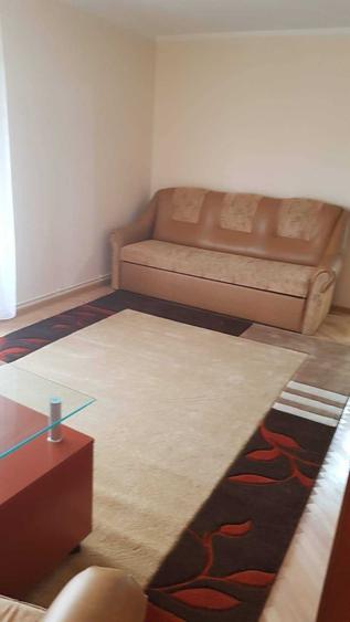 Inchiriez ap 2 camere Intre Lacuri - 1