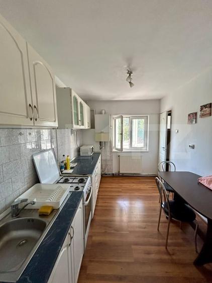 Apartament 2 camere, 58 mp, decomandat, zona Zorilor, UMF - 5