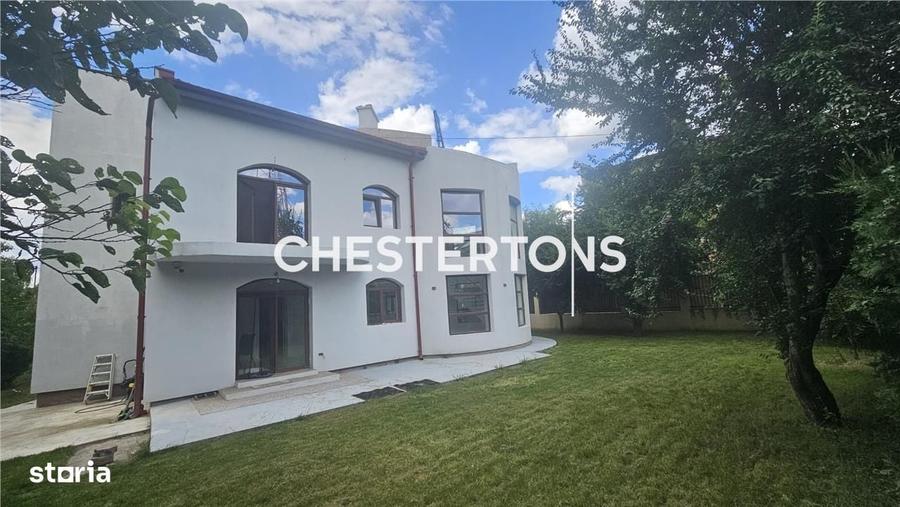 Vila lux cu arhitectura deosebita in Prelungirea Ghencea - 1