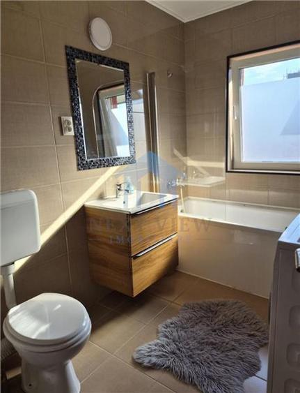 Apartament cu 3 camere decomandat în Bună Ziua
