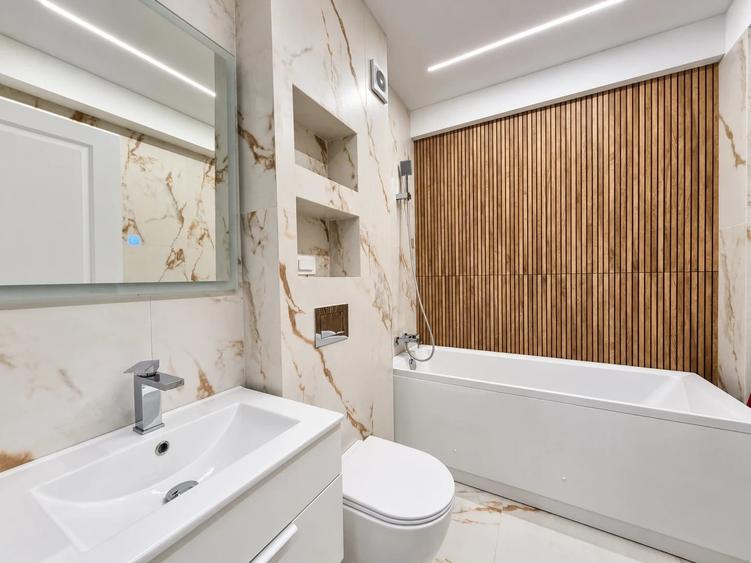 Apartament cu 2 camere semidecomandat în Central