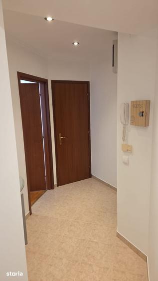 Apartament cu 3 camere în Primăverii