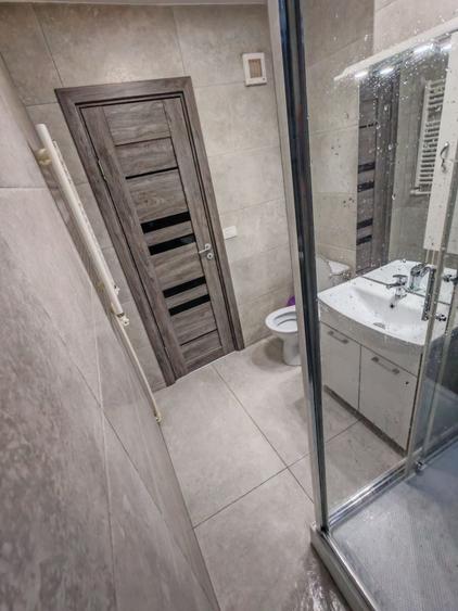 Apartament cu 3 camere decomandat în Paltin