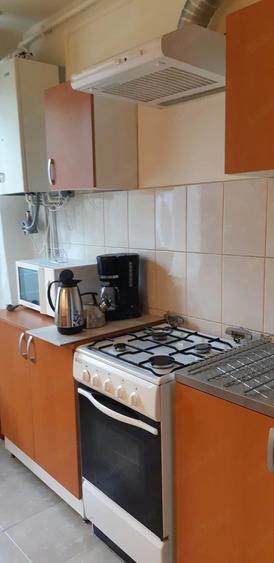Apartament cu 2 camere decomandat în 7 Noiembrie