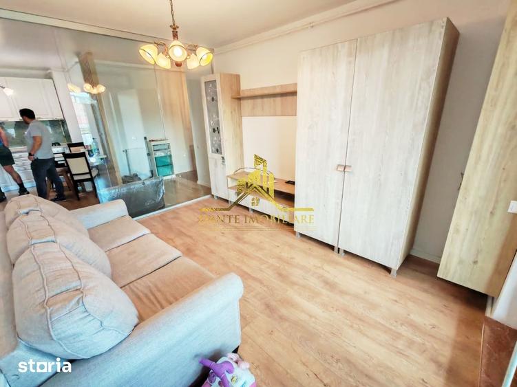 Apartament cu 2 camere semidecomandat, mobilat în Bună Ziua