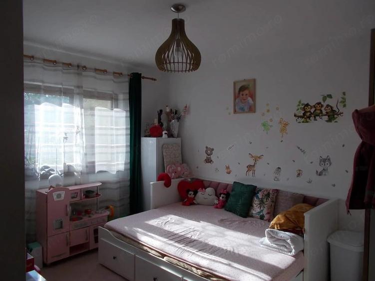 Casă cu 3 camere cu Teren 250 Mp în Săcălaz