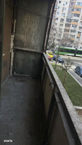 Apartament cu 3 camere decomandat, mobilat în Rahova