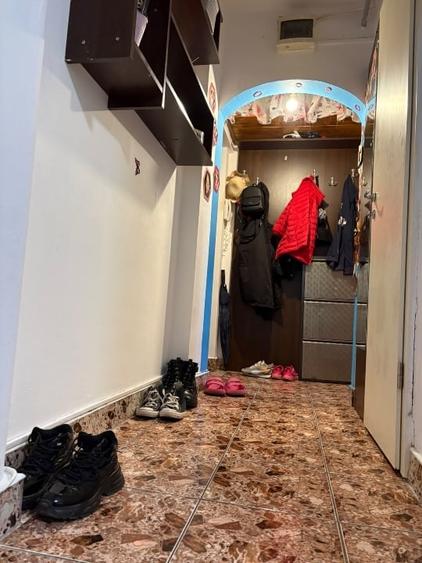 Apartament cu 3 camere semidecomandat, mobilat în Șagului