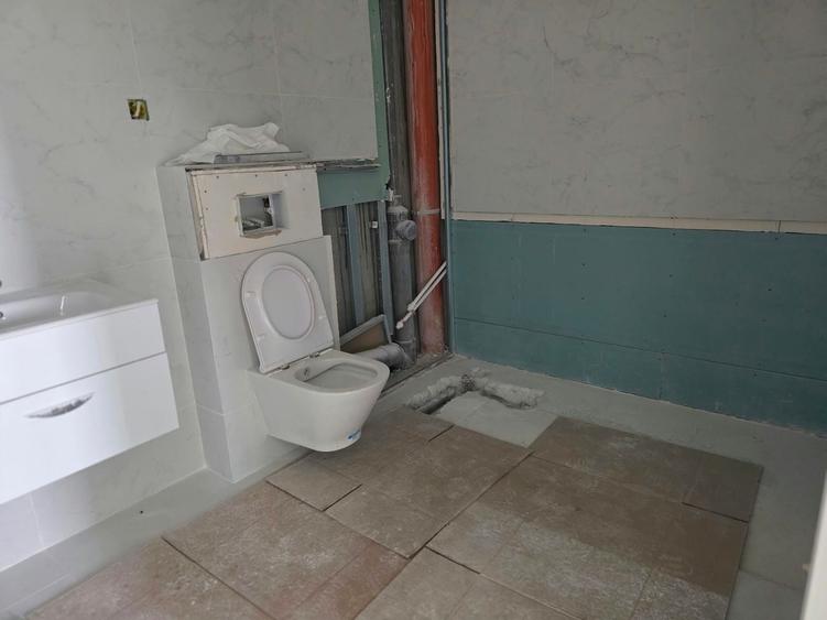 Apartament cu 4 camere decomandat, mobilat în Pipera