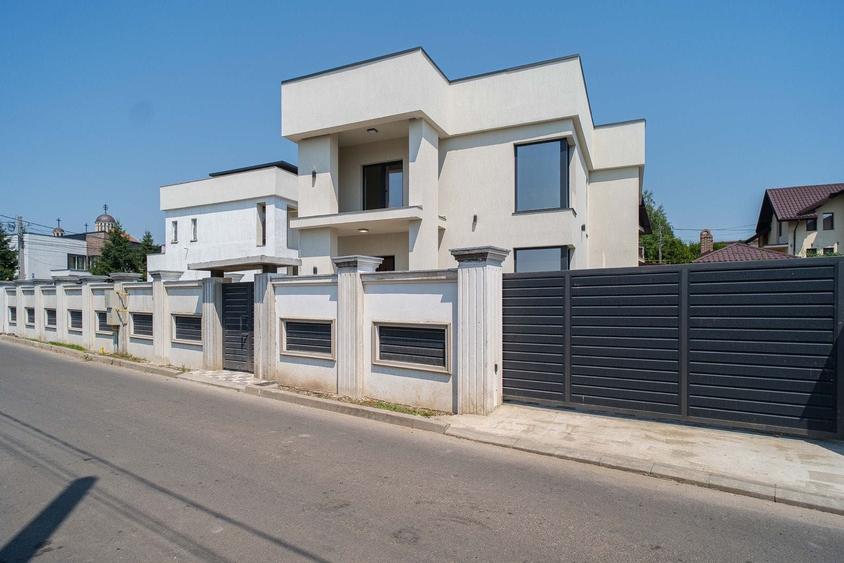 Casă cu 4 camere în Popas Păcurari