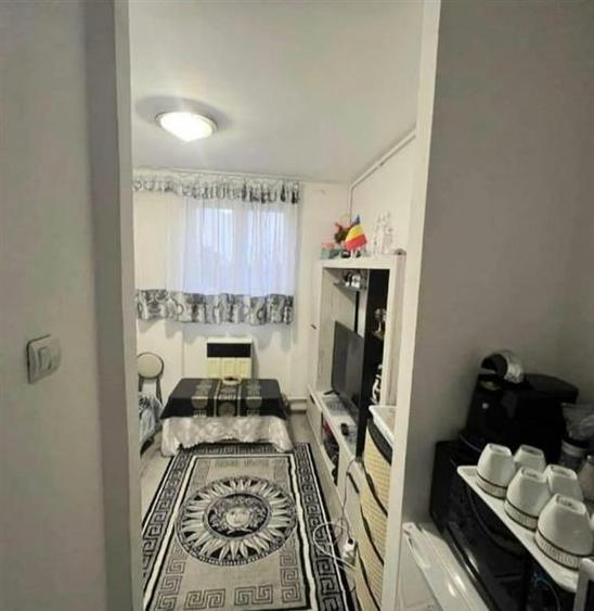 Garsonieră nedecomandată în Țiglari