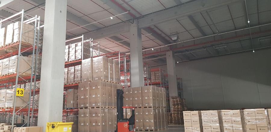 Spațiu industrial, de 2,450 mp, în Ștefăneștii de Jos